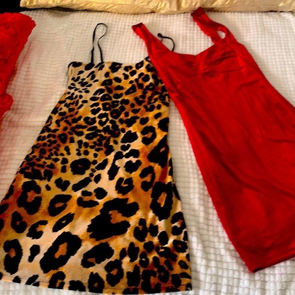 Forever 21 dress bundle! 2 mini dresses!! Leopard print and sexy red siz… - Picture 1 of 5